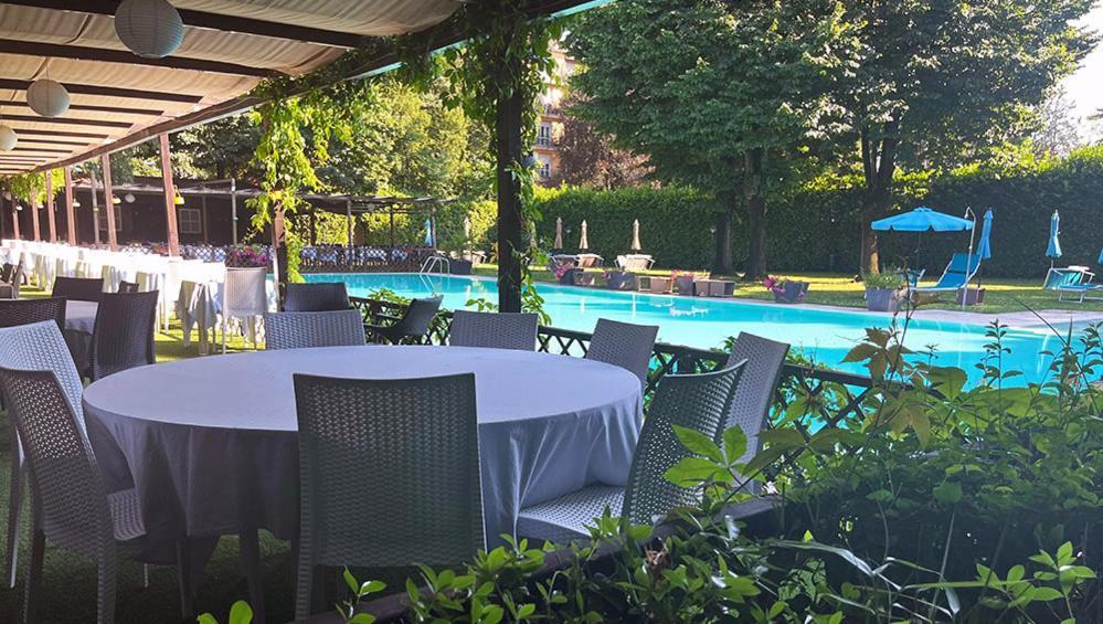 Hotel Sporting Бругеріо Екстер'єр фото